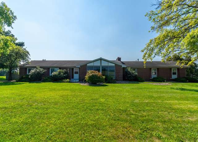 Property at 14616 State Road 37 Hwy, New Haven, IN 46774, 4 beds, 3 baths