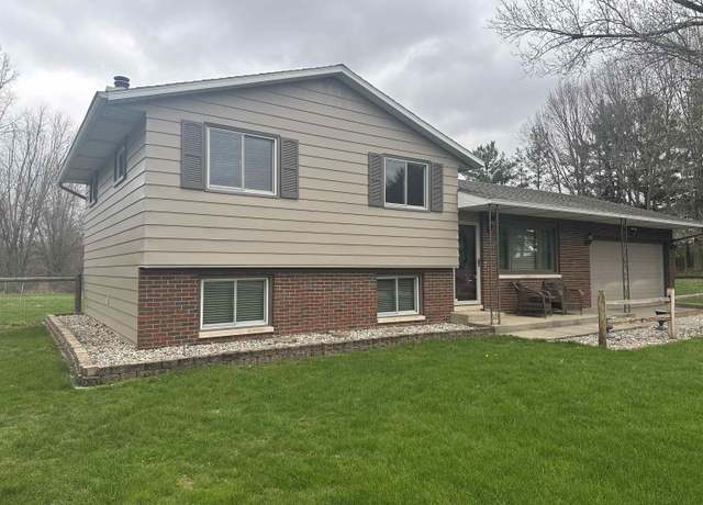Property at 23919 Quinn Rd, Lakeville, IN 46536, 3 beds, 1.5 baths