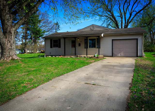 Property at 405 Cedar St, Attica, IN 47918, 3 beds, 2 baths