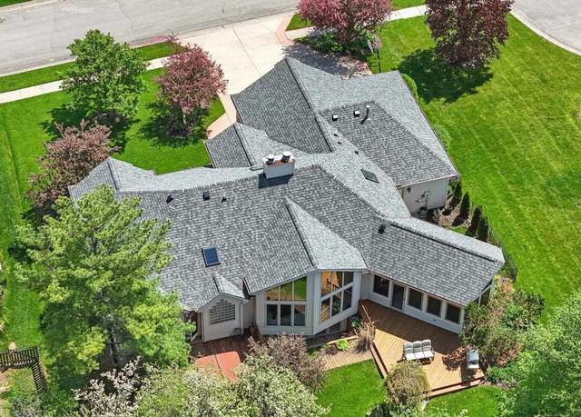 Property at 414 Blue Cliff Pl, Fort Wayne, IN 46804, 5 beds, 3.5 baths