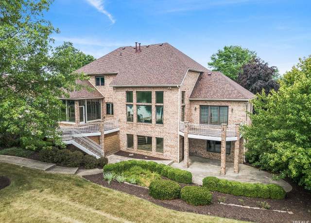 Property at 11319 Johnson Rd, Fort Wayne, IN 46818, 5 beds, 5.5 baths