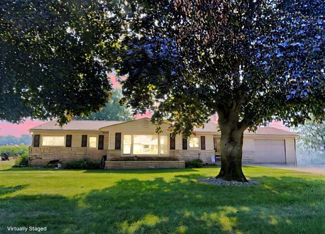 Property at 4070 S 700 W, Mentone, IN 46539, 3 beds, 2 baths