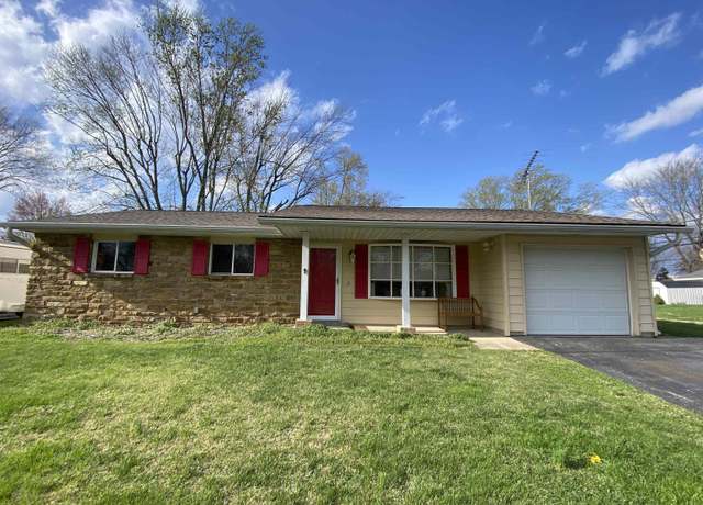Property at 4138 W Doyle Ave, Bloomington, IN 47403, 3 beds, 1.5 baths