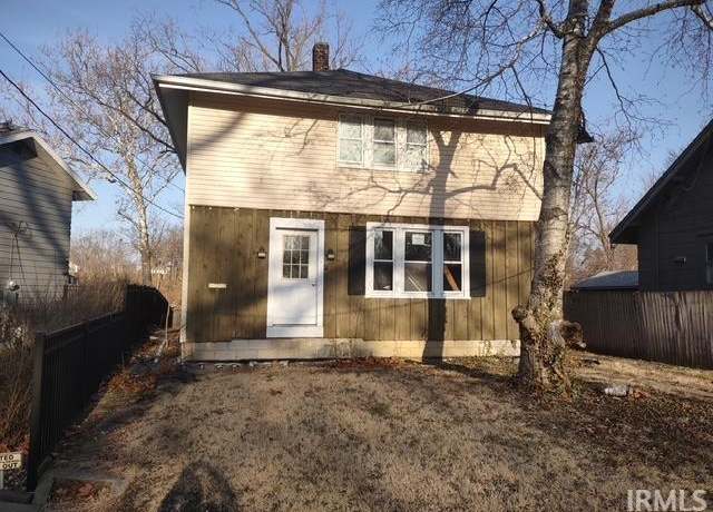 Property at 1312 S Shore Dr, Elkhart, IN 46516, 3 beds, 1 bath