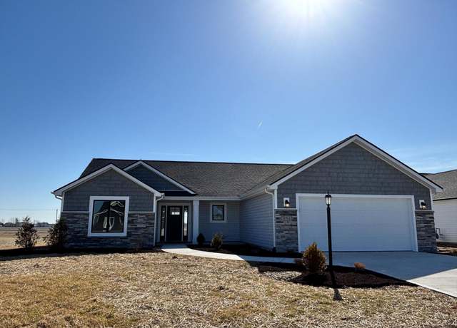 Property at 1194 Zenos Blvd, Fort Wayne, IN 46818, 3 beds, 2 baths