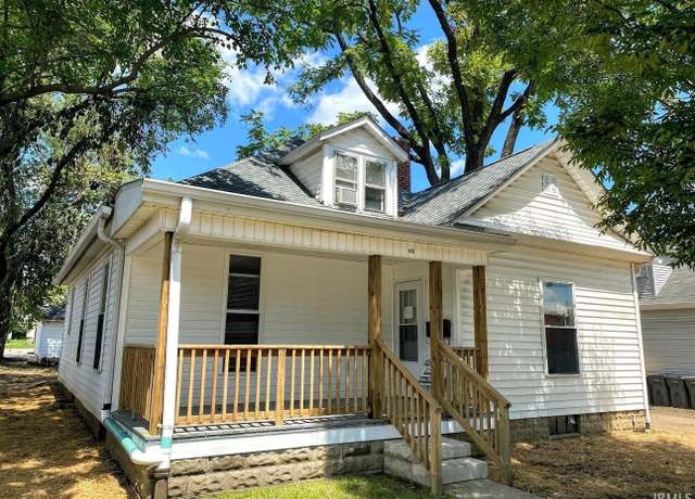 Property at 411&413 E 10th St, Bloomington, IN 47408, 8 beds, 4 baths