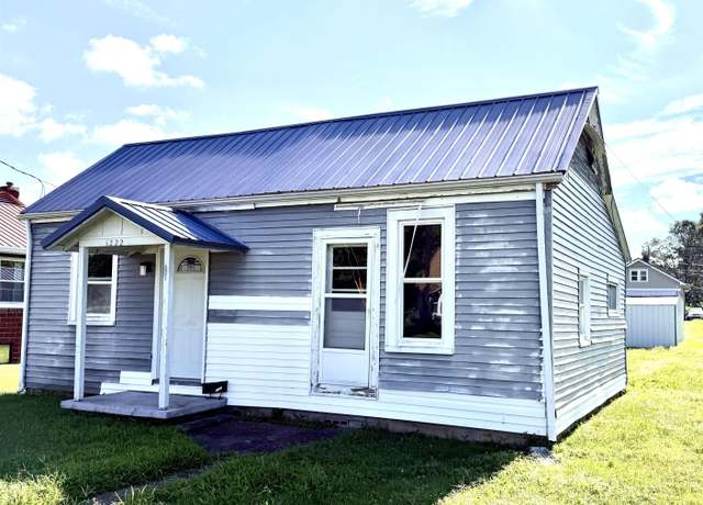 Property at 1222 11th St, Tell City, IN 47586, 3 beds, 1 bath