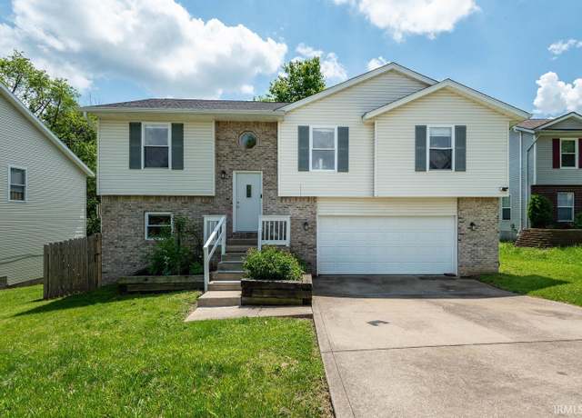 Property at 1401 W Woodhill Dr, Bloomington, IN 47403, 4 beds, 3 baths