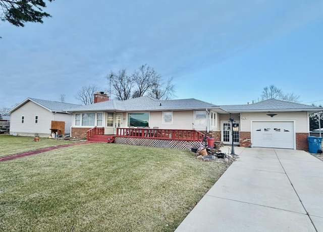 Property at 201 E South St St, Boswell, IN 47921, 3 beds, 2 baths