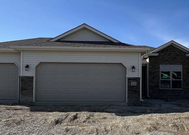Property at 437 Buckingham Ln, Huntington, IN 46750, 3 beds, 2 baths