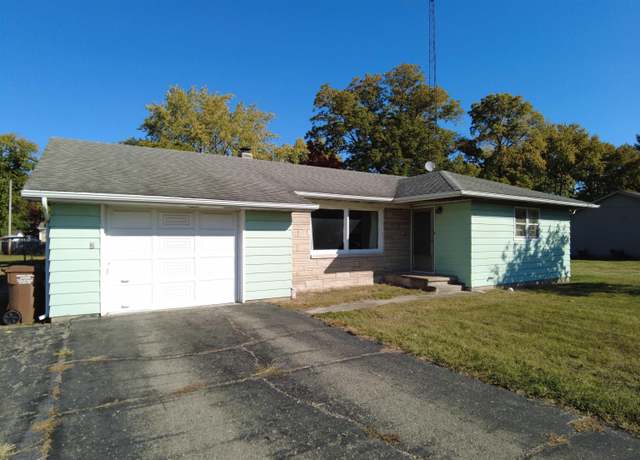 Property at 212 Condo St, Monticello, IN 47960, 2 beds, 1.5 baths