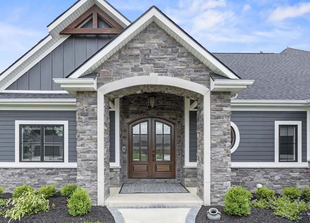 Property at 18058 Tullymore Ln, Leo, IN 46765, 3 beds, 3.5 baths