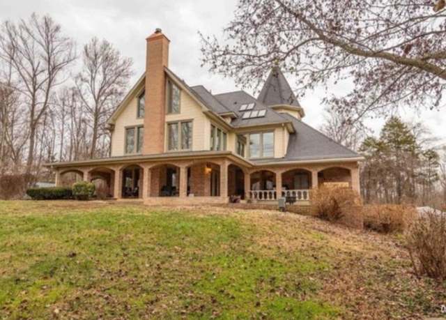 Property at 6984 S Ketcham Rd, Bloomington, IN 47403, 4 beds, 3.5 baths