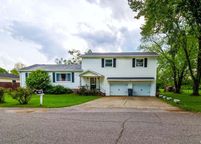 Property at 1519 Johnson Ln, Evansville, IN 47712, 4 beds, 2 baths