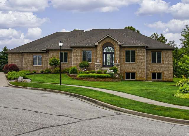 Property at 2707 Crossbranch Ct, Fort Wayne, IN 46825, 4 beds, 4 baths