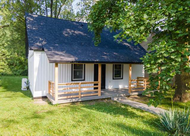 Property at 609 S Water St, Jonesboro, IN 46938, 3 beds, 2 baths