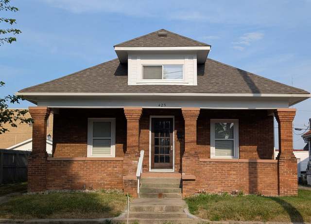 Property at 425 N Market St, Kokomo, IN 46901, 4 beds, 2 baths
