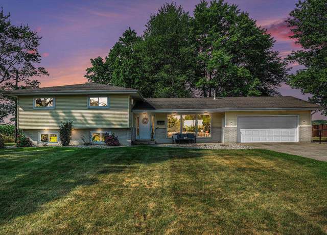 Property at 11298 US Highway 20, Middlebury, IN 46540, 3 beds, 2 baths