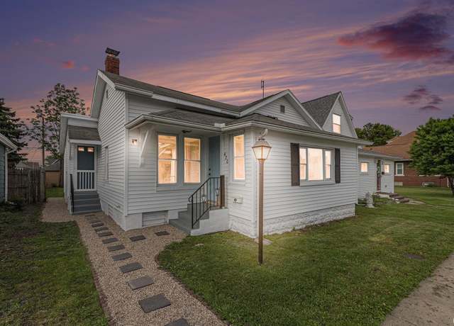 Property at 420 W 10th St, Mishawaka, IN 46544, 3 beds, 1 bath