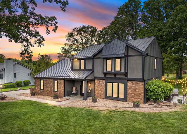 Property at 3830 E Oldfield Dr, Leesburg, IN 46538, 4 beds, 2.5 baths