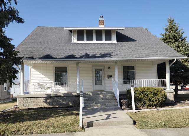 Property at 710 W Main St, Portland, IN 47371, 4 beds, 2 baths