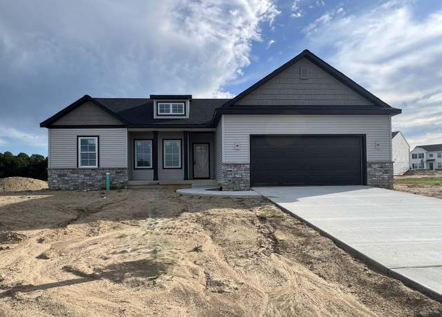 Property at 1334 Keady Ct, South Bend, IN 46614, 3 beds, 2 baths