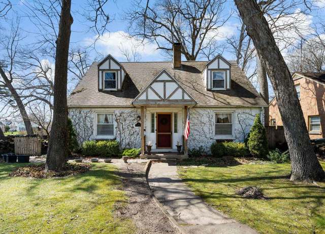 Property at 2201 Riverside Dr, South Bend, IN 46616, 3 beds, 1.5 baths