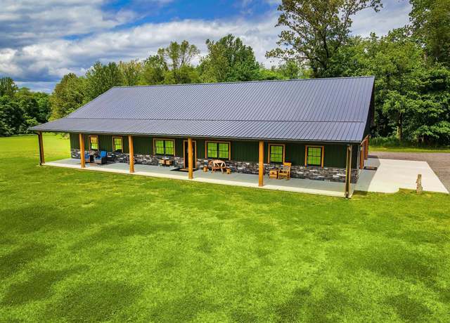 Property at 3626 S Hart Street Rd, Vincennes, IN 47591, 2 beds, 2 baths
