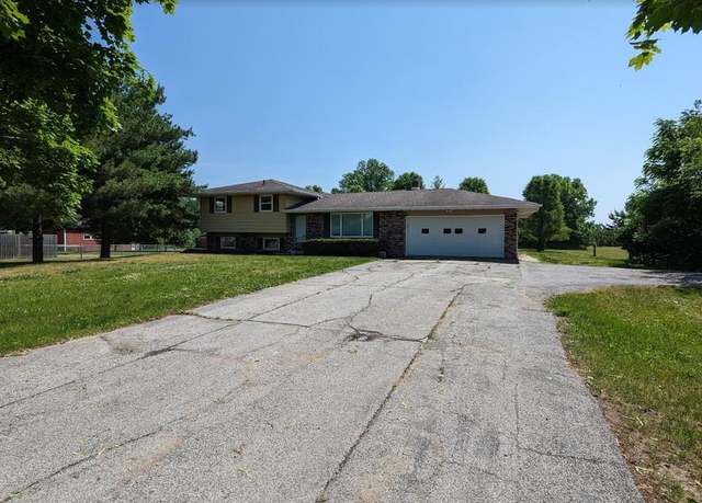 Property at 55540 Fir Rd, Mishawaka, IN 46545