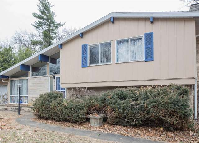 Property at 7214 E Blackford Ave, Evansville, IN 47715, 3 beds, 2.5 baths