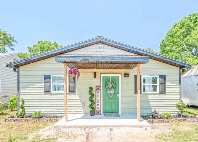 Property at 1244 E Mulberry St, Kokomo, IN 46901, 3 beds, 2 baths