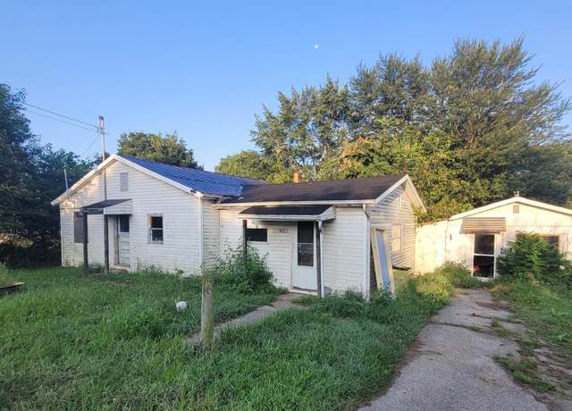 Property at 8023 S Packerton Rd, Claypool, IN 46510, 3 beds, 1 bath
