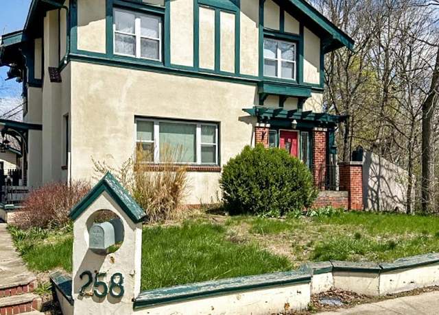Property at 258 E South St, Frankfort, IN 46041, 4 beds, 2.5 baths