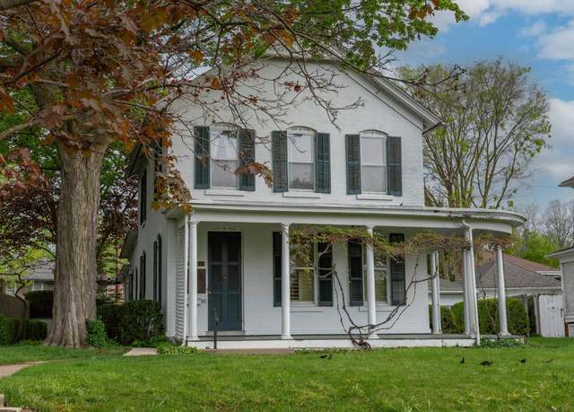 Property at 113 W North Shore Dr, South Bend, IN 46617, 3 beds, 2 baths