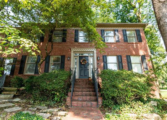 Property at 5597 Autumn Ridge Dr, Newburgh, IN 47630, 4 beds, 3 baths