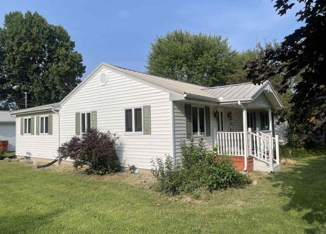 Property at 340 W Indiana Ave, Argos, IN 46501, 3 beds, 2 baths