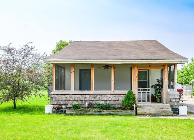 Property at 1805 E 18th St, Muncie, IN 47302, 2 beds, 2 baths