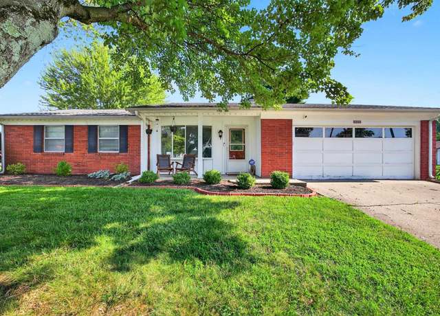 Property at 4216 W Middle Ct, Bloomington, IN 47403, 3 beds, 1.5 baths