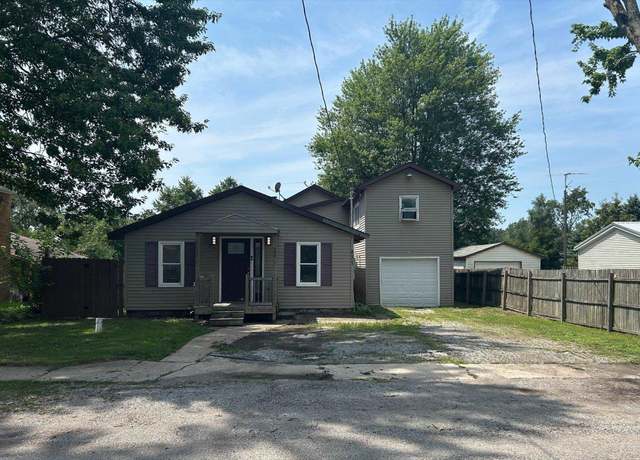 Property at 837 N Queen Rd, Walkerton, IN 46574, 3 beds, 1 bath