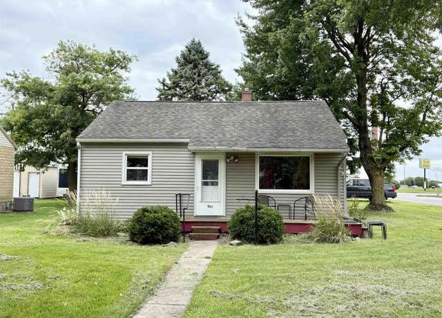 Property at 500 E 8th St, Fowler, IN 47944, 2 beds, 1 bath