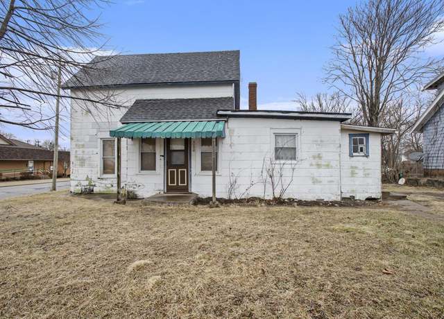 Property at 530 N Saint Louis Blvd, South Bend, IN 46617, 2 beds, 1 bath