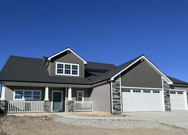 Property at 12683 Memory Ln, Fort Wayne, IN 46818, 4 beds, 2.5 baths