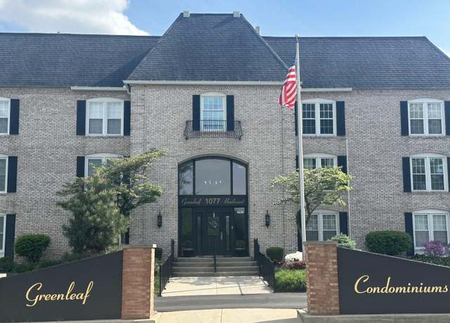 Property at 1077 Greenleaf Blvd #101, Elkhart, IN 46514, 3 beds, 2 baths