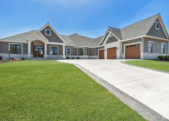 Property at 15074 Woodford Trl, Granger, IN 46530, 4 beds, 3.5 baths