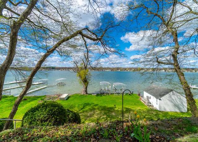 Property at 3300 W Shady Side Rd, Angola, IN 46703, 4 beds, 2 baths