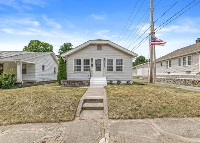 Property at 729 S 33rd St, South Bend, IN 46615, 2 beds, 1 bath