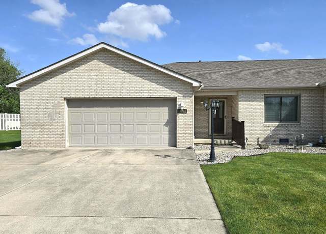 Property at 1307 Hutchins Dr, Kokomo, IN 46901, 2 beds, 2 baths