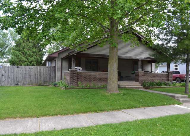 Property at 523 S Bluff St, Monticello, IN 47960, 3 beds, 2 baths
