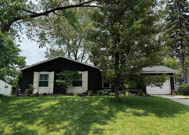 Property at 4919 York Rd, South Bend, IN 46614, 3 beds, 2 baths