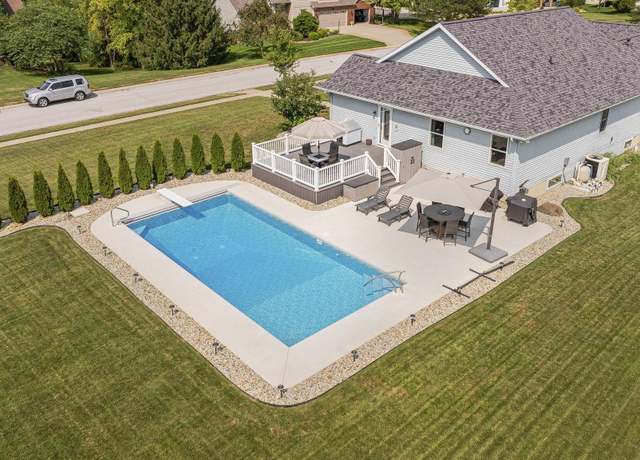 Property at 9428 Poplar Creek Pl, Leo, IN 46765, 4 beds, 2.5 baths